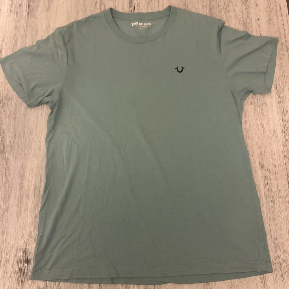 True Religion Mens World Tour Graphic T-Shirt Sage Green Large 2002 Logo Tee